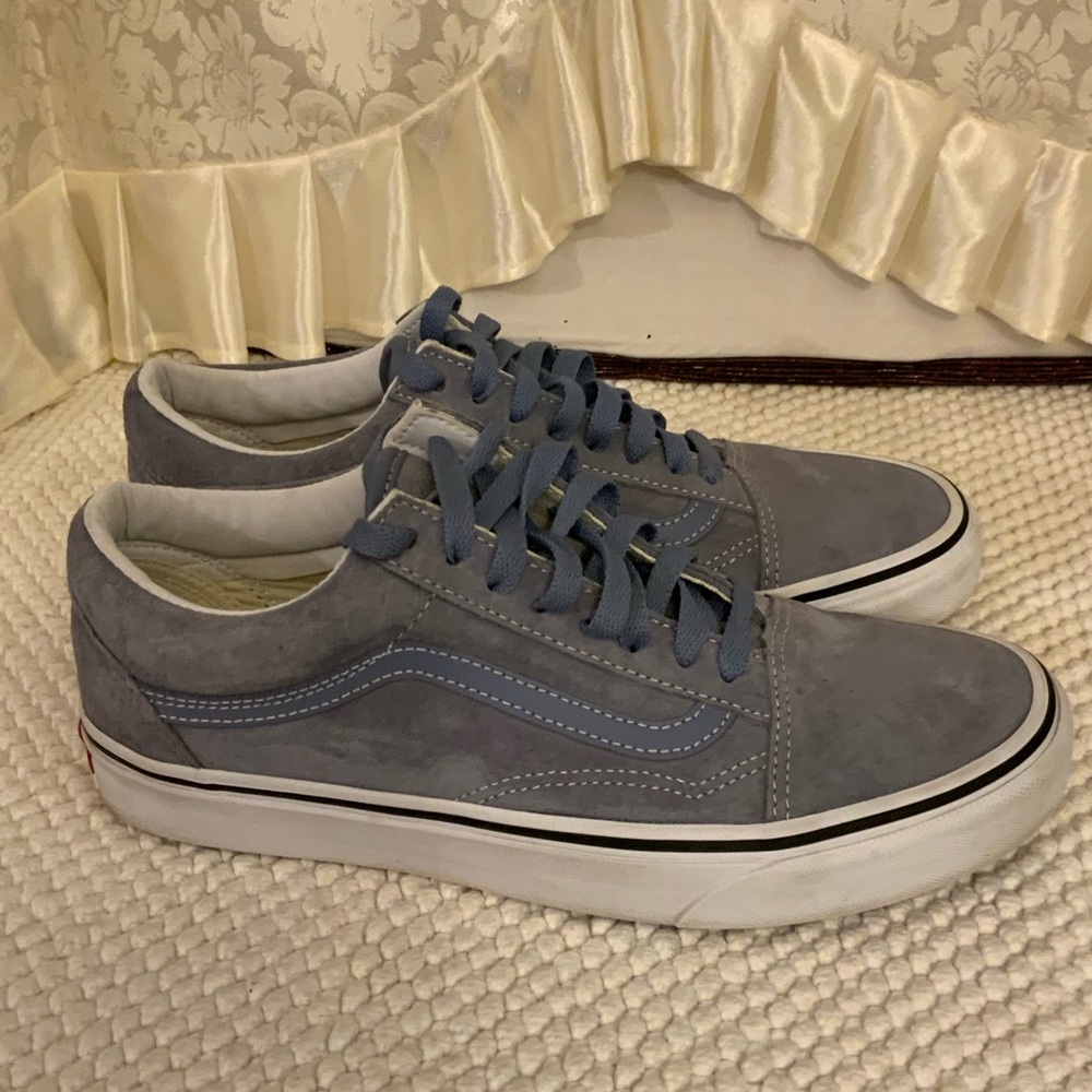 VANS - Picture 4 of 8